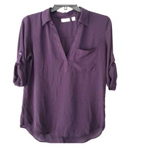 🛍 2/$15 🛍 New York & Company Plum Blouse